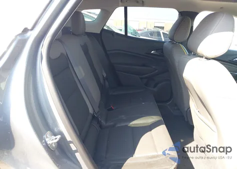 2025 Chevrolet Trax Fwd Activ из США, поврежденный, VIN KL77LKEPXSC060261